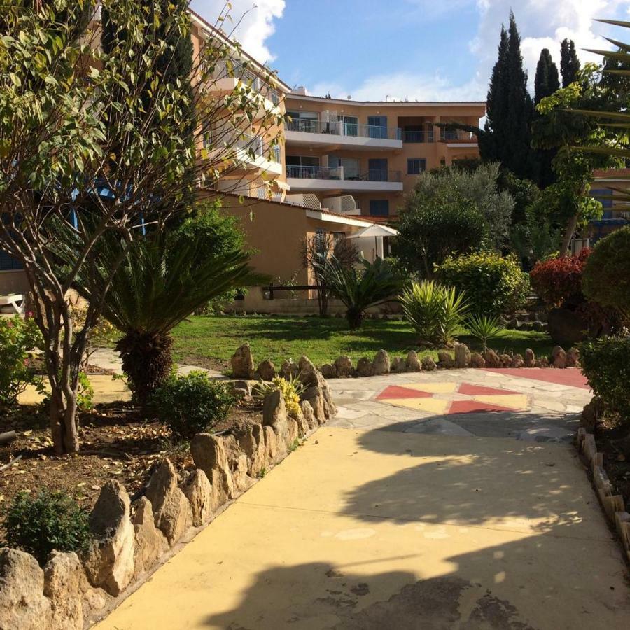 Paradise Garden Paphos Exteriör bild